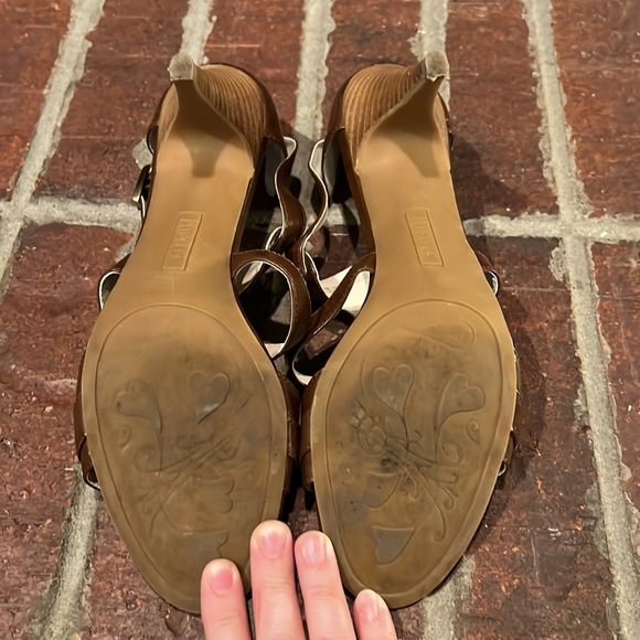 Nickels Brown Faux Leather Heels - Picture 6 of 6